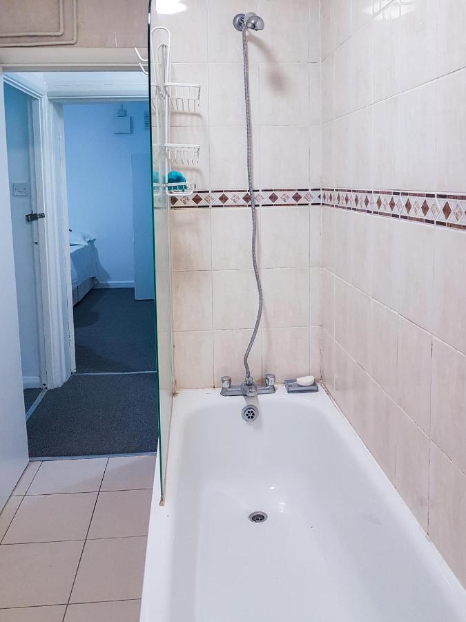 מלון לונדון Grosvenor Court מראה חיצוני תמונה