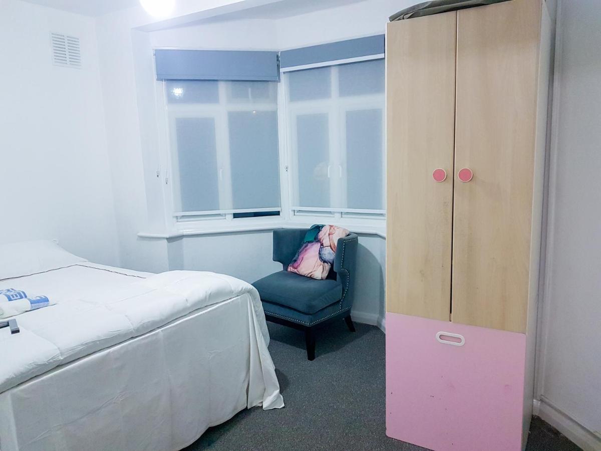 מלון לונדון Grosvenor Court מראה חיצוני תמונה